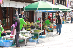 Shichiken Morning Market